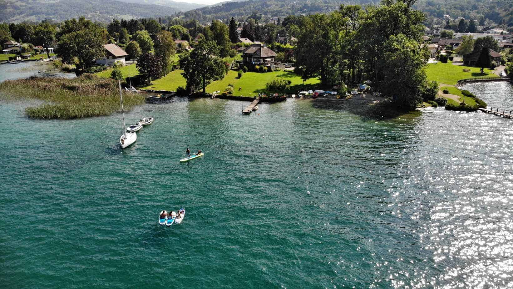 Suppers op het meer van Annecy