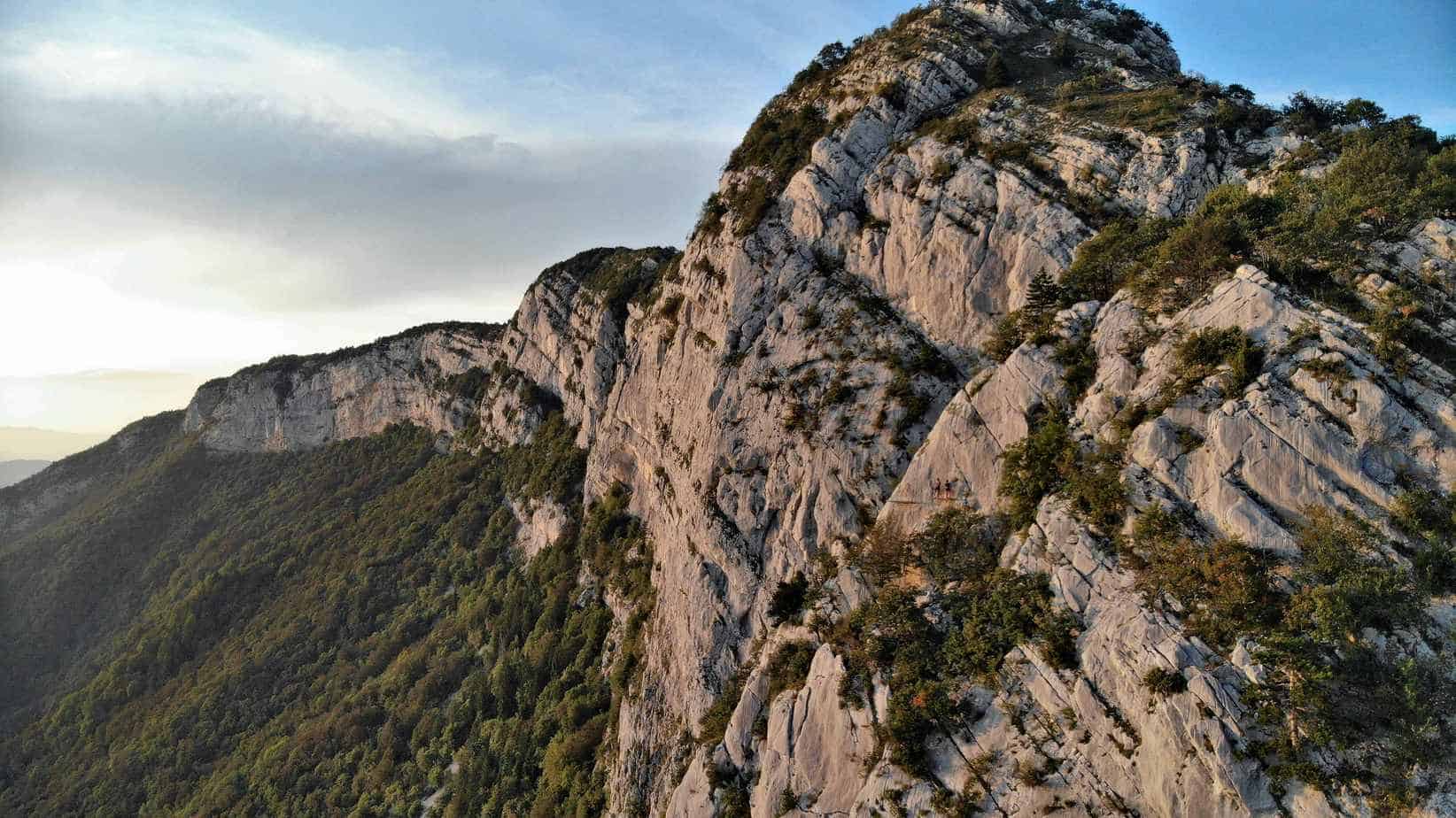 Ophangen portaledge Annecy Mountains