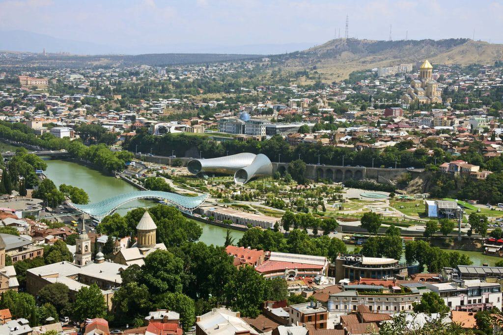 Uitzicht op Tbilis