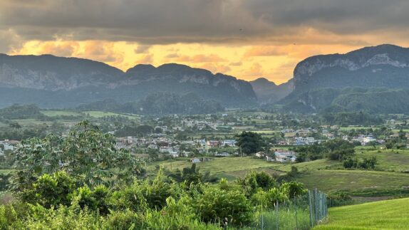 Cuba Vinales uitzicht stad